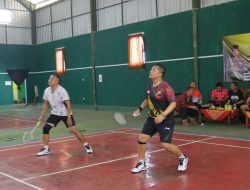 Gelar Badminton, Kapolres Pekalongan Sempatkan Bincang-Bincang dengan Warga Kedungwuni