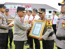 Kapolda Jateng Berikan Penghargaan Pada 259 Personil di Bulan Ramadhan 2024