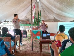 Bersama Bhabinkamtibmas, Anggota Unit Kamsel Sat Lantas Polres Pekalongan Laksanakan Binluh Tertib Berlalu Lintas