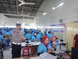 Sambangi Karyawan CV. Kajen Mono, Satlantas Polres Pekalongan Sosialisasikan Operasi Patuh Candi 2024