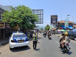 Patroli Polwan Satlantas Polres Pekalongan Hadir, Berikan Rasa Aman dan Cegah Kriminalitas