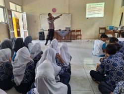 Berikan Penyuluhan Penyalahgunaan Narkoba, Polsek Kandangserang Datangi SMP Satu Atap Desa Luragung