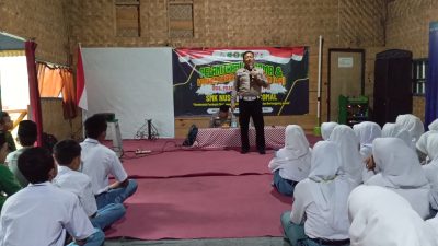 Satlantas Polres Pekalongan Sosialisasikan Tertib Berlalu Lintas kepada Peserta Latihan Dasar Kepemimpinan SMK Nusantara Comal