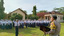 Jadi Pembina Upacara di SMPN 3 Kedungwuni, Kanit Kamsel Satlantas Polres Pekalongan Ajak Siswa Tertib Berlalu lintas