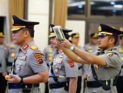 Kapolri Pimpin Sertijab Kapolda Sumbar Irjen Pol Dr. Gatot Tri Suryanta