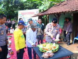 Giliran Tempat Tinggal Milik Mbah Tabir-Mbah Wayem di Bojong Pekalongan yang Terkena Program Bedah Rumah Polda Jateng