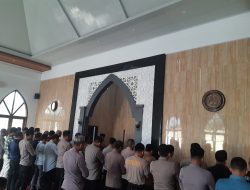 Doakan Tiga Polisi Gugur di Lampung, Polres Pekalongan Gelar Sholat Ghaib