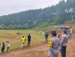 Pastikan Kondusifitas Kamtibmas Terjaga, Polres Pekalongan dan Jajarannya Amankan Turnamen Sepak Bola yang sedang Berlangsung di Wilayahnya