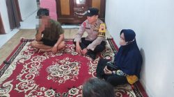 Datangi Rumah Korban Pengeroyokan, Bhabinkamtibmas Polsek Kedungwuni : Wujud Empati dan Simpati