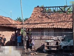 Diduga Korsleting Listrik, Rumah di Sragi Pekalongan Terbakar