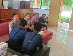 Kanit Binmas Polsek Wiradesa Berikan Pembinaan kepada Siswa SMK 02 Yapenda