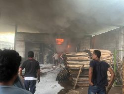 Gudang Pengeringan Kayu di Pekalongan Terbakar, Kerugian Ditaksir Rp 50 Juta