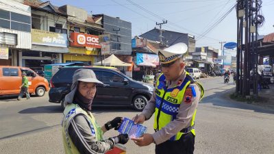 Satlantas Polres Pekalongan Sosialisasikan Penindakan Prioritas Ops Patuh Candi 2025