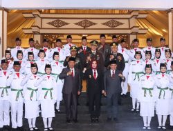 Kapolres Pekalongan Hadiri Pengukuhan Paskibraka 2025