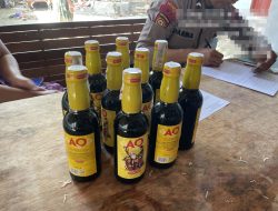  Sat Samapta Polres Pekalongan Sita Puluhan Botol Miras dari Sejumlah Warung dan Kafe