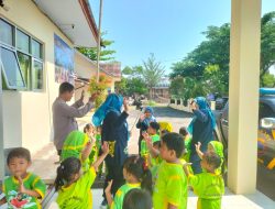 TK Negeri Pembina Kunjungi Mapolsek Kesesi, Iptu Dulsalim: Ini Bentuk Polri Sahabat Anak