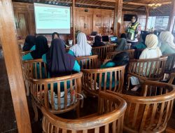 Polsek Kedungwuni Gelar Penyuluhan Hukum Remaja di Pantai, Bahas Nikah Dini dan Narkoba