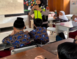 Edukasi Dini Ops Zebra Candi, Sat Binmas Polres Pekalongan Sasar Siswa SDN 1 Gejlik