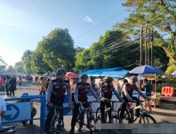 Minggu Pagi Sehat dan Aman, Sat Samapta Polres Pekalongan Patroli Sepeda di Pusat Keramaian Kajen