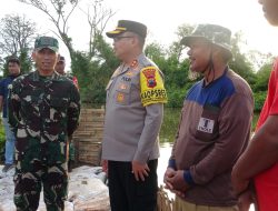 Kapolres Bersama Forkopimda Tinjau Tanggul Jebol Silempeng: Banjir Rendam Ratusan Hektare Sawah Warga
