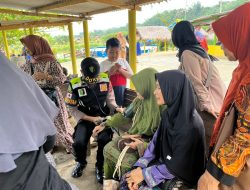 Polisi Nyambangi Wisata: Dokkes Polres Pekalongan Beri Layanan Kesehatan Gratis di Danau Al-Kautsar