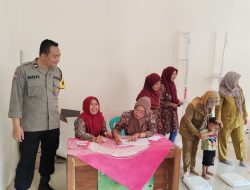 Sasar Kader PKK, Bhabinkamtibmas Polsek Kajen Sosialisasikan Kesehatan Anak Hingga Waspada Cuaca Ekstrem
